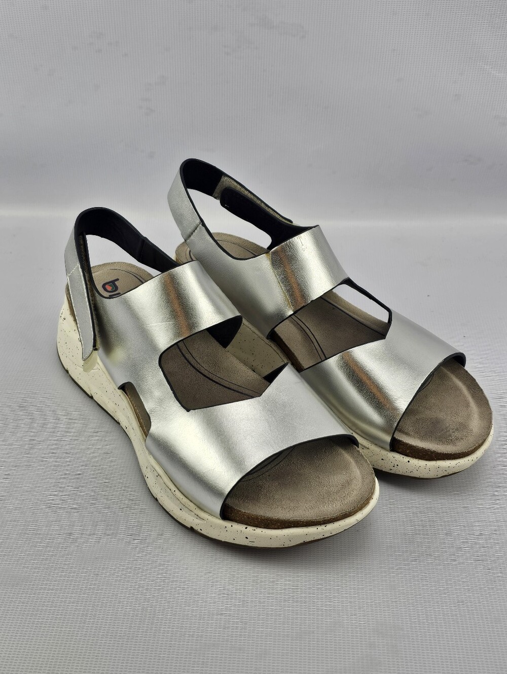 Bionica Metallic Silver Leather Comfort Sandals Women's Size 10